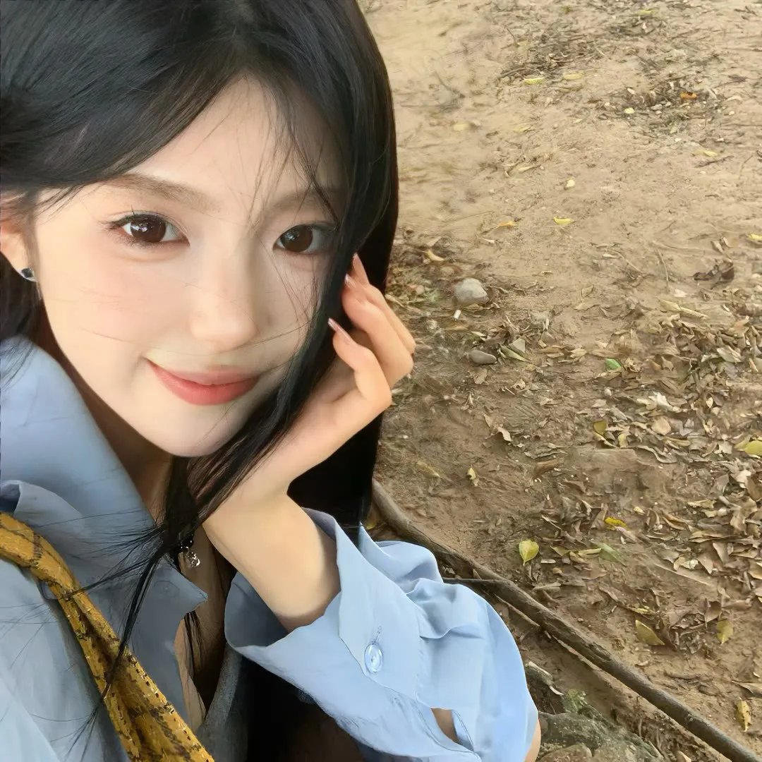 水中的女人